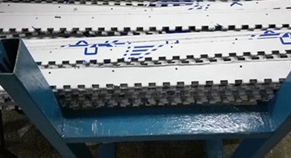 廣有五金專(zhuān)業(yè)生產(chǎn)長(zhǎng)合頁(yè),自動(dòng)化設(shè)備合頁(yè),全力滿(mǎn)足客戶(hù)需求